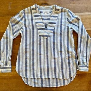 Trovata Striped Linen Blend Tunic Top in Blue and White